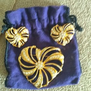 Romantic Heart Brooch and clip on earrings set 3pc.